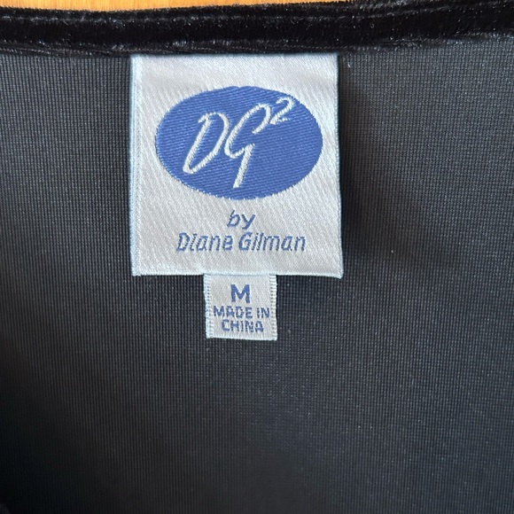 Women’s top Diane Gilman size medium like new - Picture 4 of 4